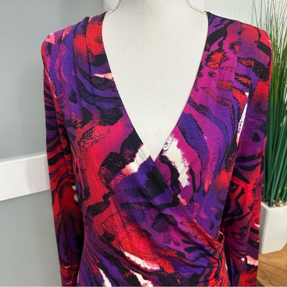 Cache Red and Purple Abstract Midi Dress - Picture 3 of 8